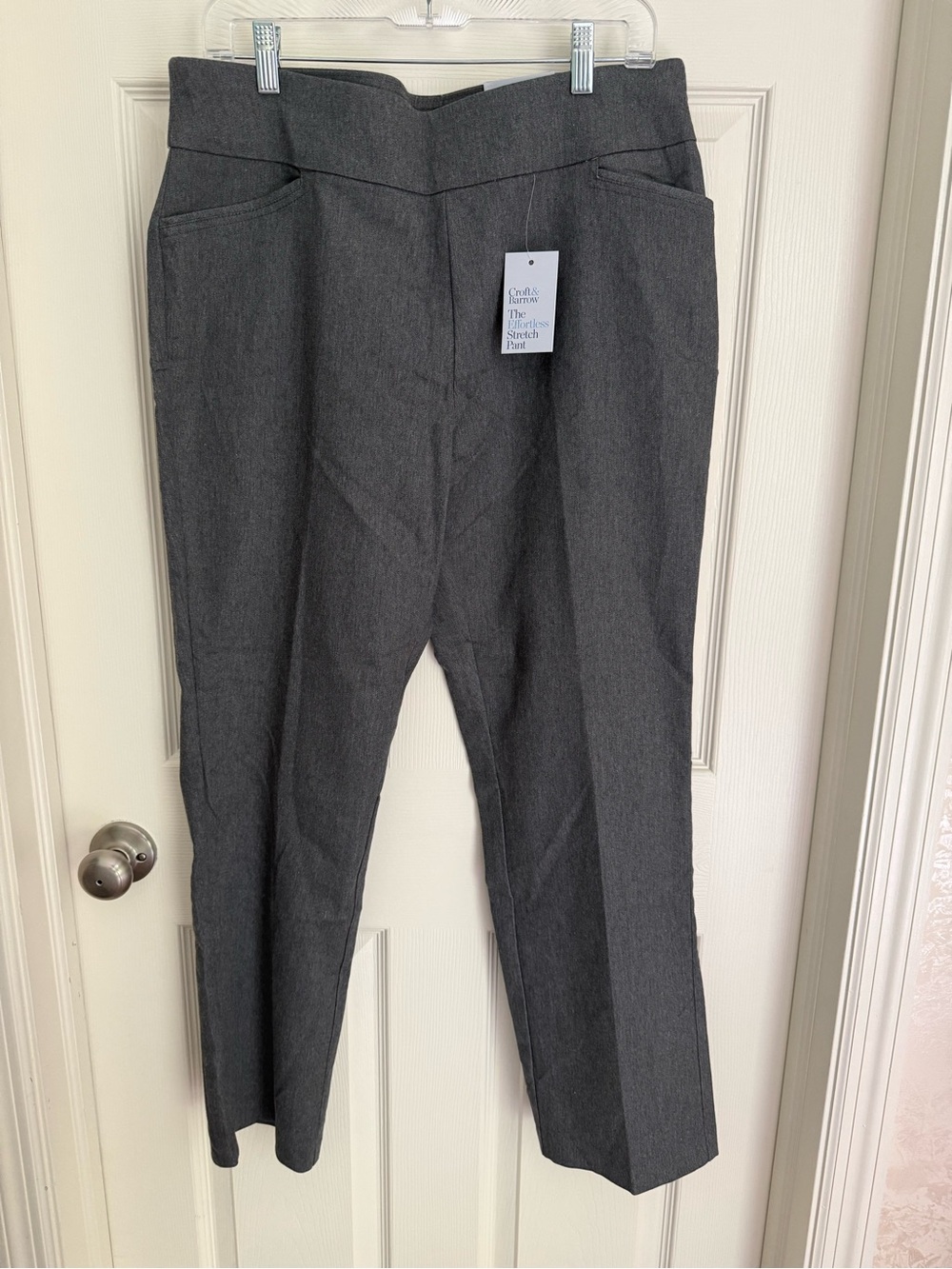 croft & barrow Women's Dark Gray Straight Capris 10 Short